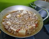 Hình bước làm 3 của món Thịt Băm Sốt Đậu Hủ Non Cà Chua