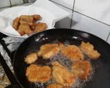 Foto del paso 6 de la receta: Calugas de Merluza con verduras salteadas