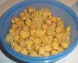 Foto del paso 1 de la receta Garbanzos refritos con dátiles