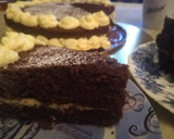 Foto del paso 10 de la receta: Tarta de chocolate rellena de frambuesa y mousse de vainilla 🥧
