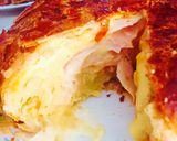 Foto del paso 4 de la receta Hojaldre relleno de tortilla de patatas, lonchas de pavo y queso para fundir