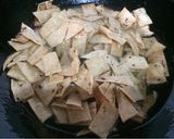 A picture of step 2 of Homemade Tortilla Chips.