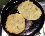 চিকেন প্যানকেক (Chicken pancake recipe in Bengali) রেসিপির ধাপ 6 ছবি