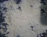 A picture of step 2 of Sooji Halwa.