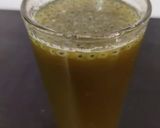 A picture of step 5 of Mint leaves and lemon grass juice.