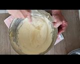 A picture of step 1 of Tiramisu..