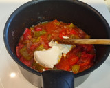 Foto del paso 7 de la receta: Albóndigas de pavo en salsa de pimientos verdes y rojos