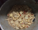 Foto langkah ke 4 dari resep Tumis Jamur Tahu Putih.