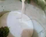 A picture of step 3 of Thandai pista Lassi.