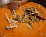 Foto del paso 1 de la receta: Curry laksa de calabaza con piña, espárragos y gambas