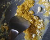 A picture of step 2 of Besan Ladoo.