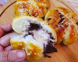 A picture of step 5 of Sweet pumpkin buns.