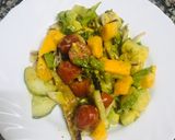 A picture of step 5 of Chicken mango avocado salad.