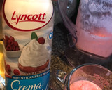 Foto del paso 4 de la receta: Frappé de fresas 🍓 🍓 🍓