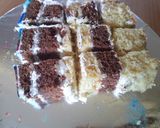 A picture of step 4 of Pinacolada cake.