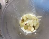 Foto del paso 3 de la receta: Papilla de yogur, uva y pera🍐🍇
