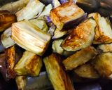 Foto langkah ke 1 dari resep Terong Goreng Sambal Balado.