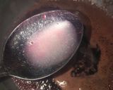 A picture of step 3 of Anar ki chutney.