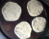 A picture of step 10 of Besani kachodis.