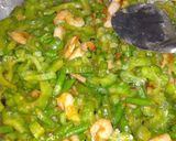 Foto langkah ke 4 dari resep Tumis pare udang.