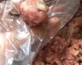 Hình bước làm 1 của món Canh thịt viên (món canh chung cho các loại rau củ)
