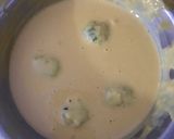 A picture of step 4 of Vada paav.