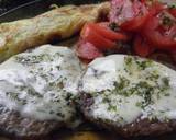 Foto del paso 4 de la receta Hamburguesas de carne vacuna y salchicha parrillera