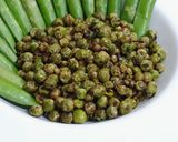 A picture of step 4 of Roasted Green Peas.