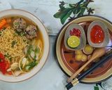 Hình bước làm 1 của món Mì nấu mọc thịt