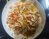 Foto del paso 5 de la receta: Fajitas de pollo con guacamole y queso