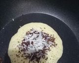 Foto langkah ke 4 dari resep Martabak Teflon / martabak mini / martabak lipat.