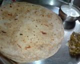 A picture of step 4 of Chikoo Paratha.