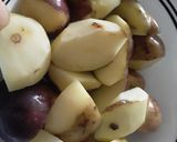 Foto del paso 1 de la receta: Papas en cascos🥔🍟 doradas en olla a presión!!!