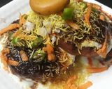 A picture of step 4 of Aloo Tikki Chaat.