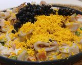 Foto del paso 8 de la receta: Ensaladilla con Calamar, infusión Marina y Piquillos al Ajillo