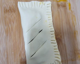 A picture of step 4 of Apple Pie.