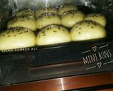 A picture of step 3 of Nugget petty burger with homemade mini buns.