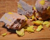 Une image de l'étape 1 de Crèmes brûlées au foie gras, recette simplifiée.