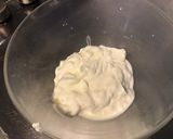 Une image de l'étape 1 de Sauce cocktail fruitée au cognac et épices.
