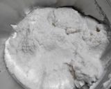 A picture of step 1 of Coriander flavoured steamed cakes.
