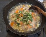 Foto langkah ke 6 dari resep Sop Soun Jagung Wortel.