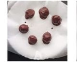 A picture of step 5 of Rum Truffles/ Chocolate Truffles.