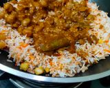 A picture of step 3 of Leftover chhola biryani.