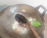 Foto langkah ke 3 dari resep Oseng Nangka Muda Daun Melinjo.