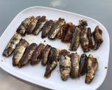 Une image de l'étape 7 de Sardines farcies à la confinade de tomates et basilic frais.