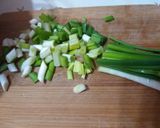 Pas rețetă Ciorbă 🥣de salată verde🥬 cu omletă🍳 și afumătură🥓 1 fotografie