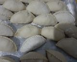 Foto langkah ke 5 dari resep Calzone pizza rawit hijau MamamiuKitchen.