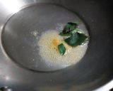 A picture of step 5 of Brinjal chutney.