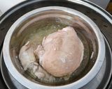 Foto langkah ke 1 dari resep Abon Ayam untuk Isian Lemper/ Sosis Solo.