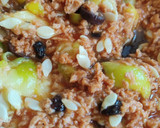Foto del paso 4 de la receta: Zapallitos rellenos de proteína de soja con verdura (vegano)